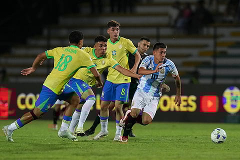 U-20 South American Championship: Argentina's Claudio Echeverri, right, chases the ball