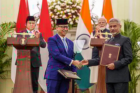 PM Modi with Indonesian Prez at Hyderabad House