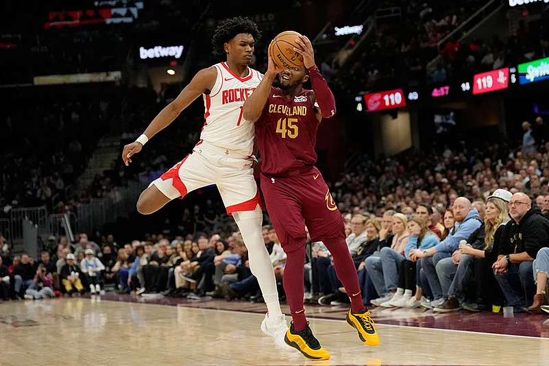 Cleveland Cavaliers vs Houston Rockets