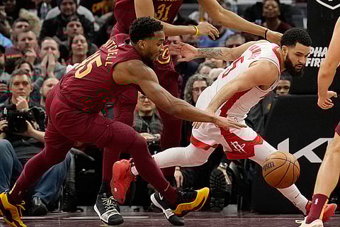 Basketball: Cleveland Cavaliers vs Houston Rockets