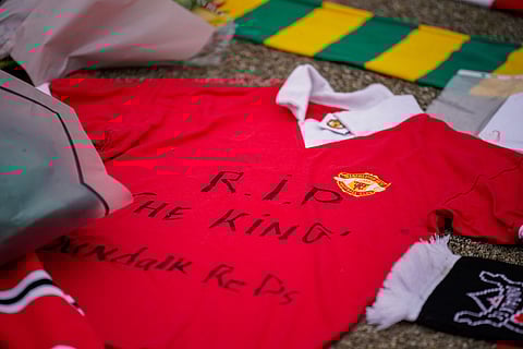 Tribute For Denis Law