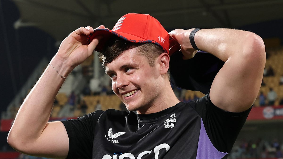 England batter Jamie Smith.