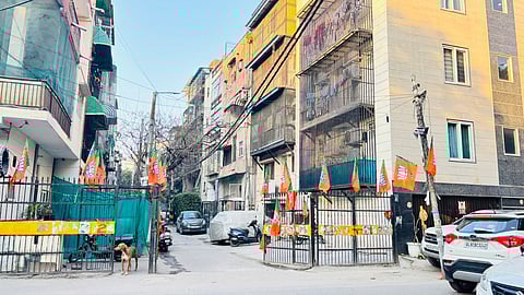 Vikram Vihar area is located in Kasturba Nagar