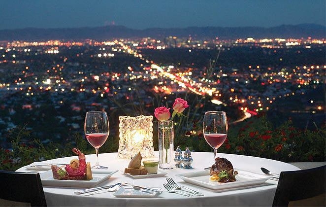 Valentine's Day 2025: Romantic Dinner Spots In Delhi NCR 