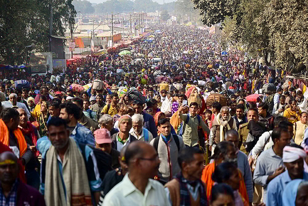 | Photo: PTI : Mahakumbh: Eve of 'Mauni Amavasya'