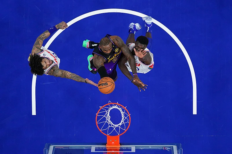 NBA basketball Philadelphia 76ers vs LA Lakers game pics: LeBron James