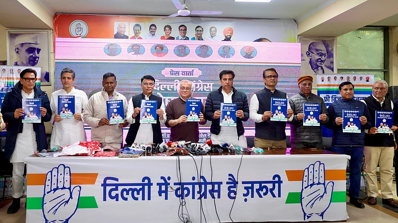 Delhi Elections: Congress Releases Manifesto, Vows Caste Census, Free Electricity And More | Details