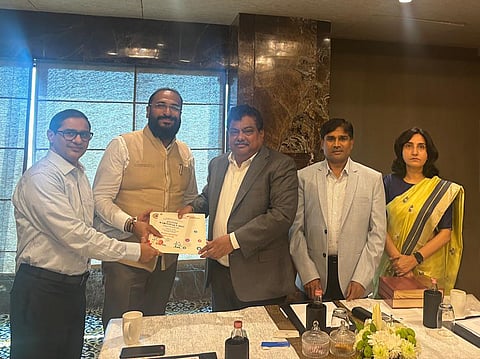 Pic Minister MB Patil with delegates from  Pidilite Industries