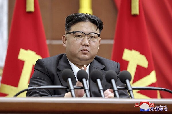 AP : North Korean leader Kim Jong Un