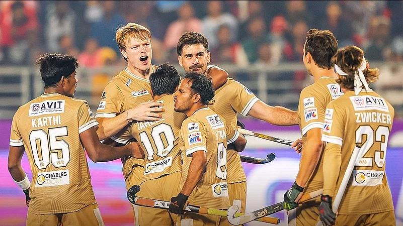 tamil-nadu-dragons-vs-up-rudras-hil-x