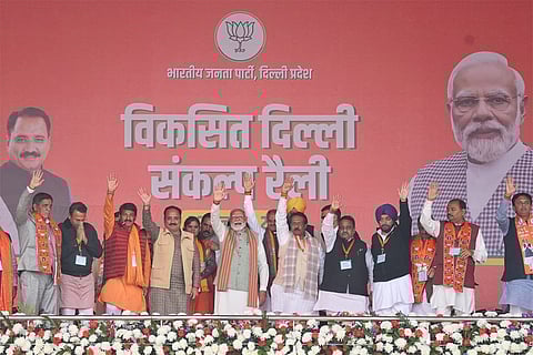 Narendra Modi during a public meeting at Kartar Nagar