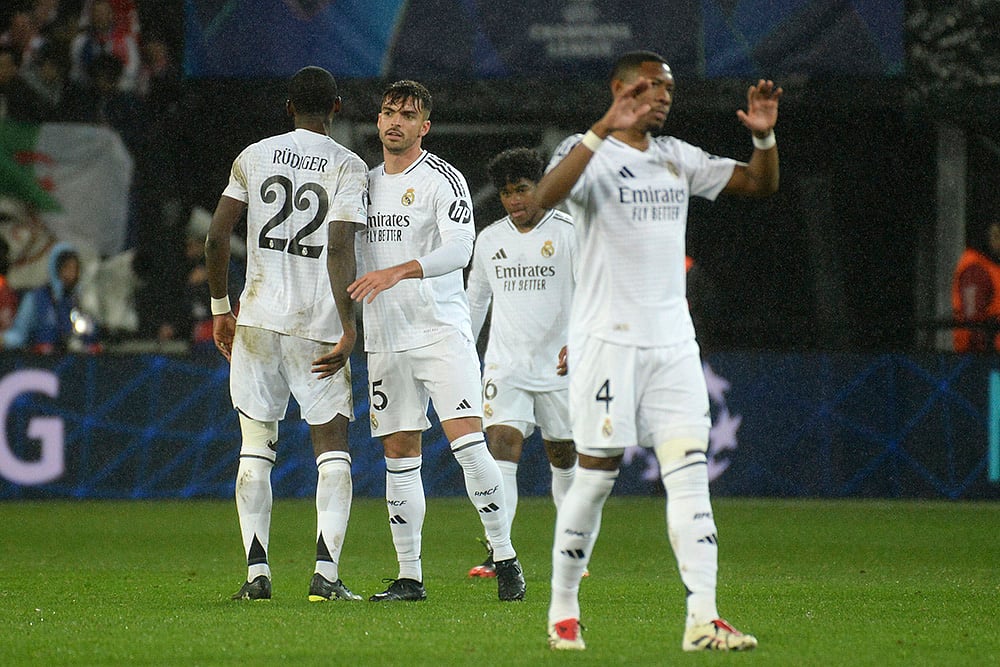 | Photo: AP/Mathieu Pattier : Champions League 2024-25: Real Madrid's players reacts after winning the match