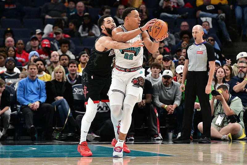 NBA Basketball Game: Houston Rockets vs Memphis Grizzlies