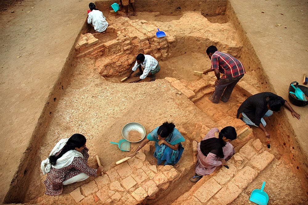 An archive image of excavations in progress at Pattanam, conducted by the Kerala Council for Historical Research (KCHR). - | Photo: Tribhuvan Tiwari/Outlook