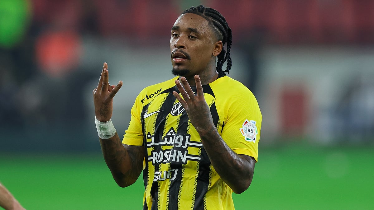 File : Steven Bergwijn will miss the match for Al-Ittihad due to injury.