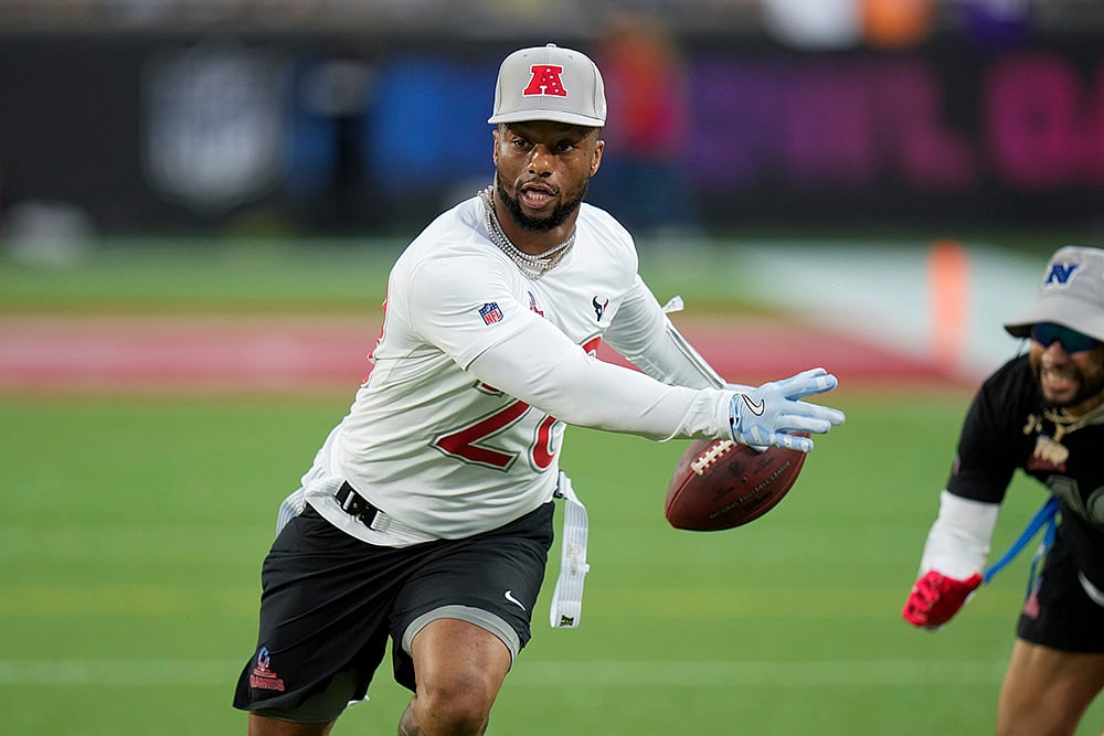 | Photo: AP/Chris O'Meara : Pro Bowl Football: AFC running back Joe Mixon, of the Houston Texans