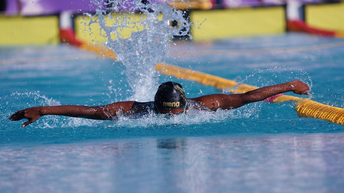 Special Arrangement : Swimming action at the National Games.