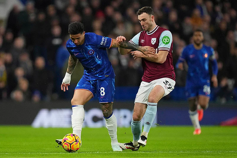 English Premier League soccer Chelsea vs West Ham United match pics: Enzo Fernandez