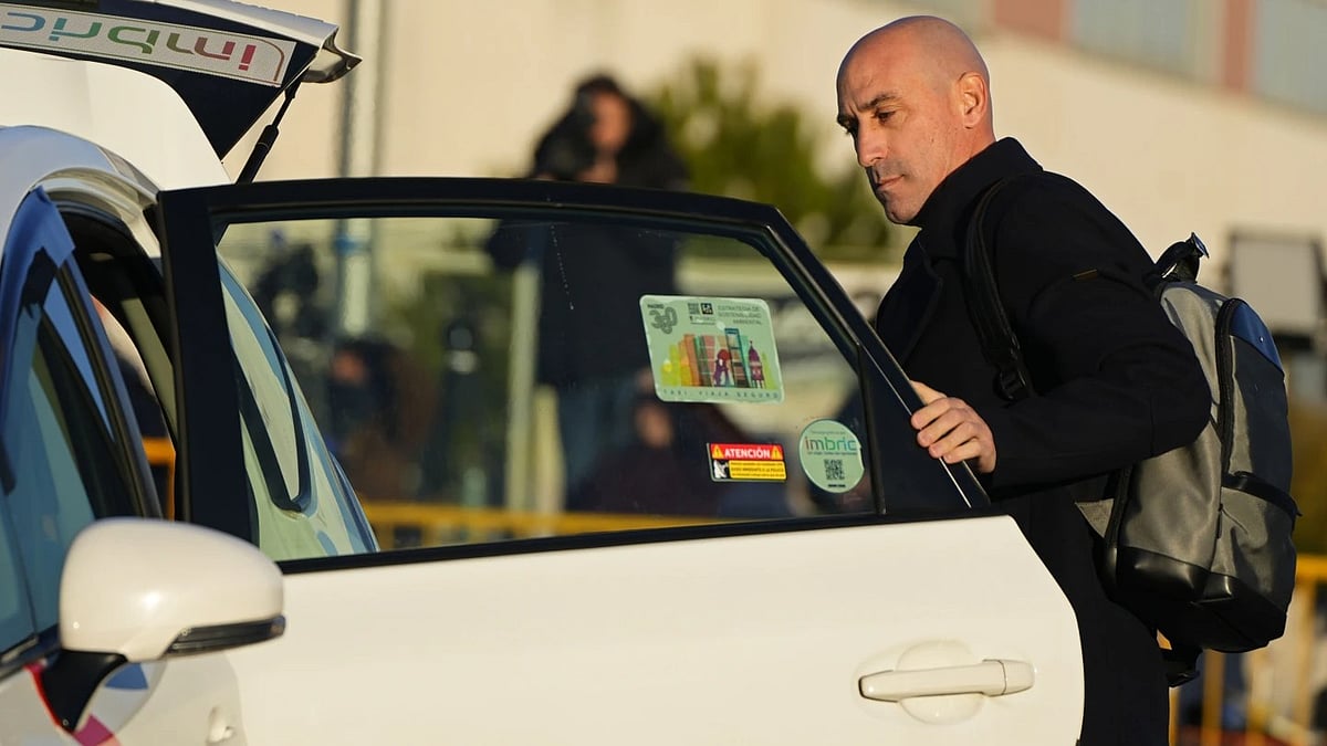 AP : Former head of Spain's Football Federation Luis Rubiales arrives at the court for his trial.