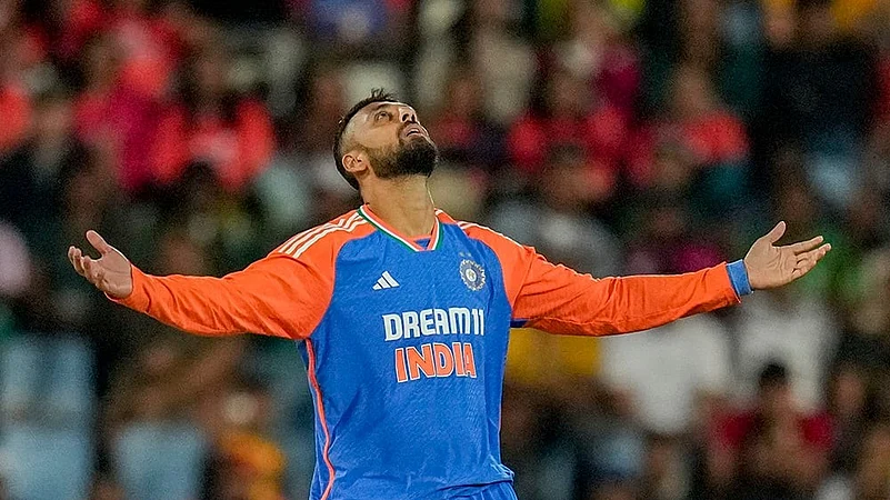 India Vs South Africa 3rd T20I photos from centurion_Varun Chakravarthy