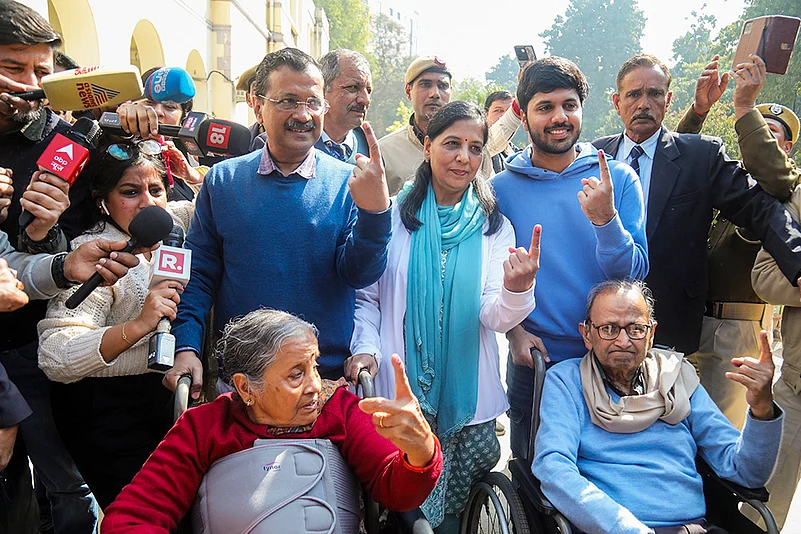Delhi polls: Arvind Kejriwal casts vote