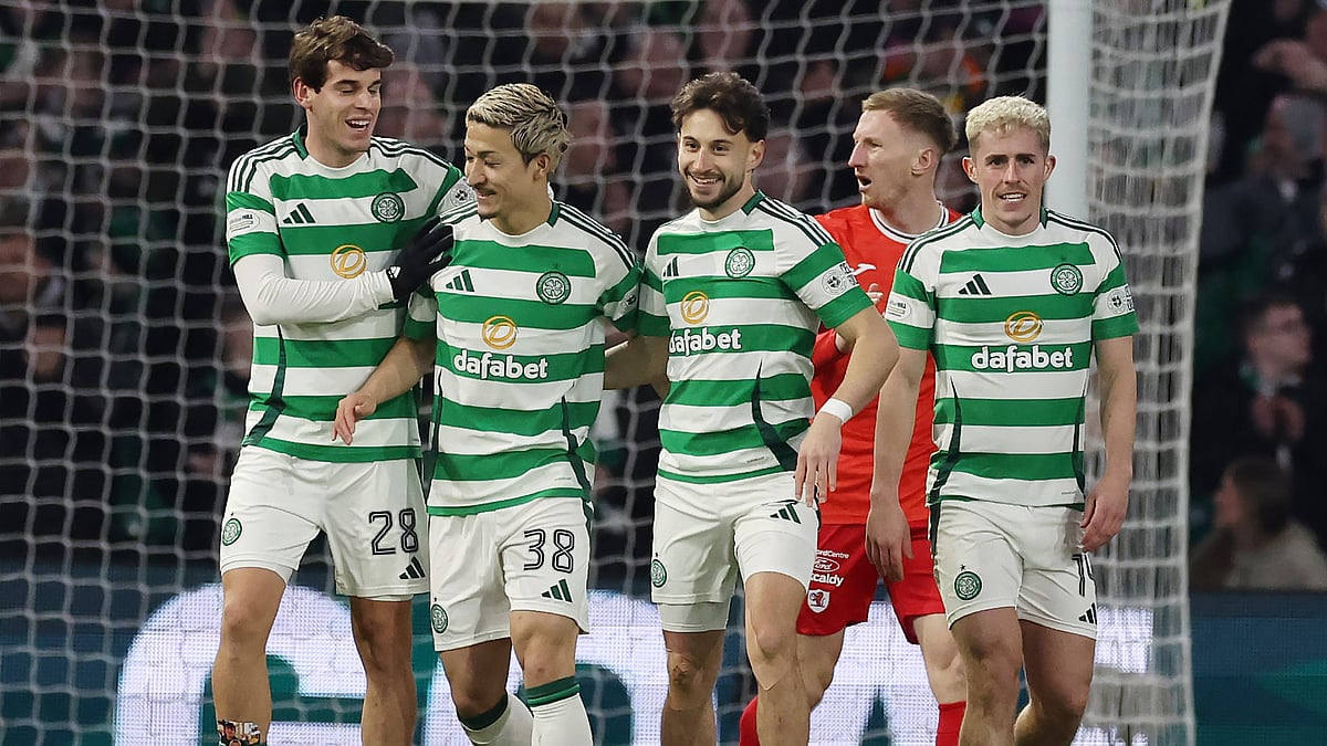 Celtic celebrate win over Raith Rovers that send them to the Scottish Cup quarter-finals.
