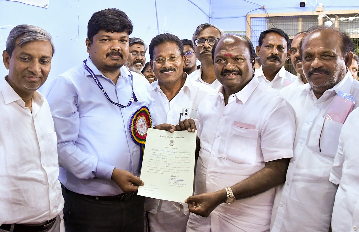 PTI : DMK wins Erode East by-election in Tamil Nadu