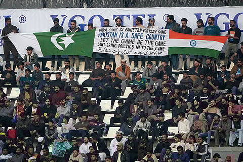 Tri-Series ODI Cricket Match: NZ vs PAK