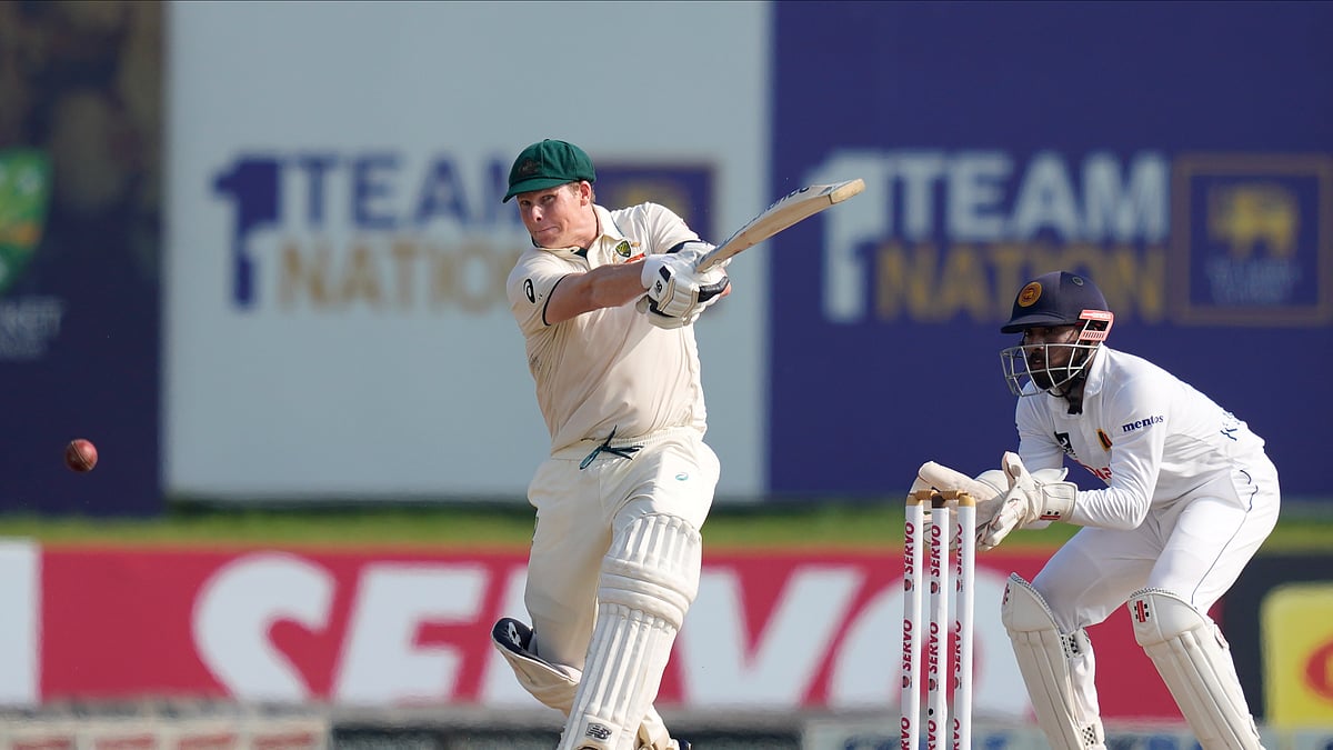 AP Photo/Eranga Jayawardena : Australia's Steven Smith plays a shot during day two of the second test cricket match between Sri Lanka and Australia in Galle, Sri Lanka.