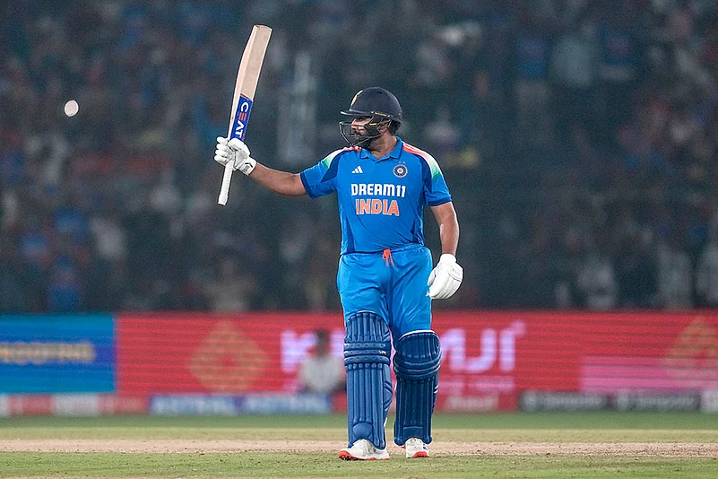 India Vs England 2nd ODI Match