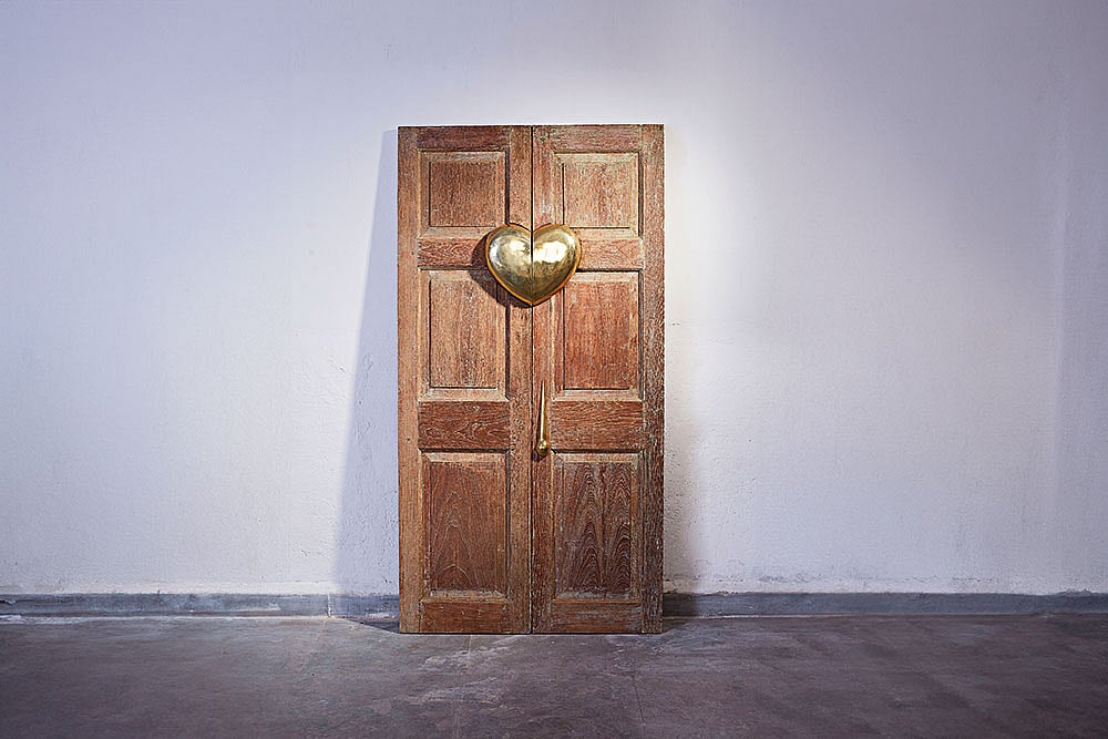 Untitled by Sudarshan Shetty:
A reflection on how the past and the present are intertwined in physical objects, much like the body encases a corporeal spirit