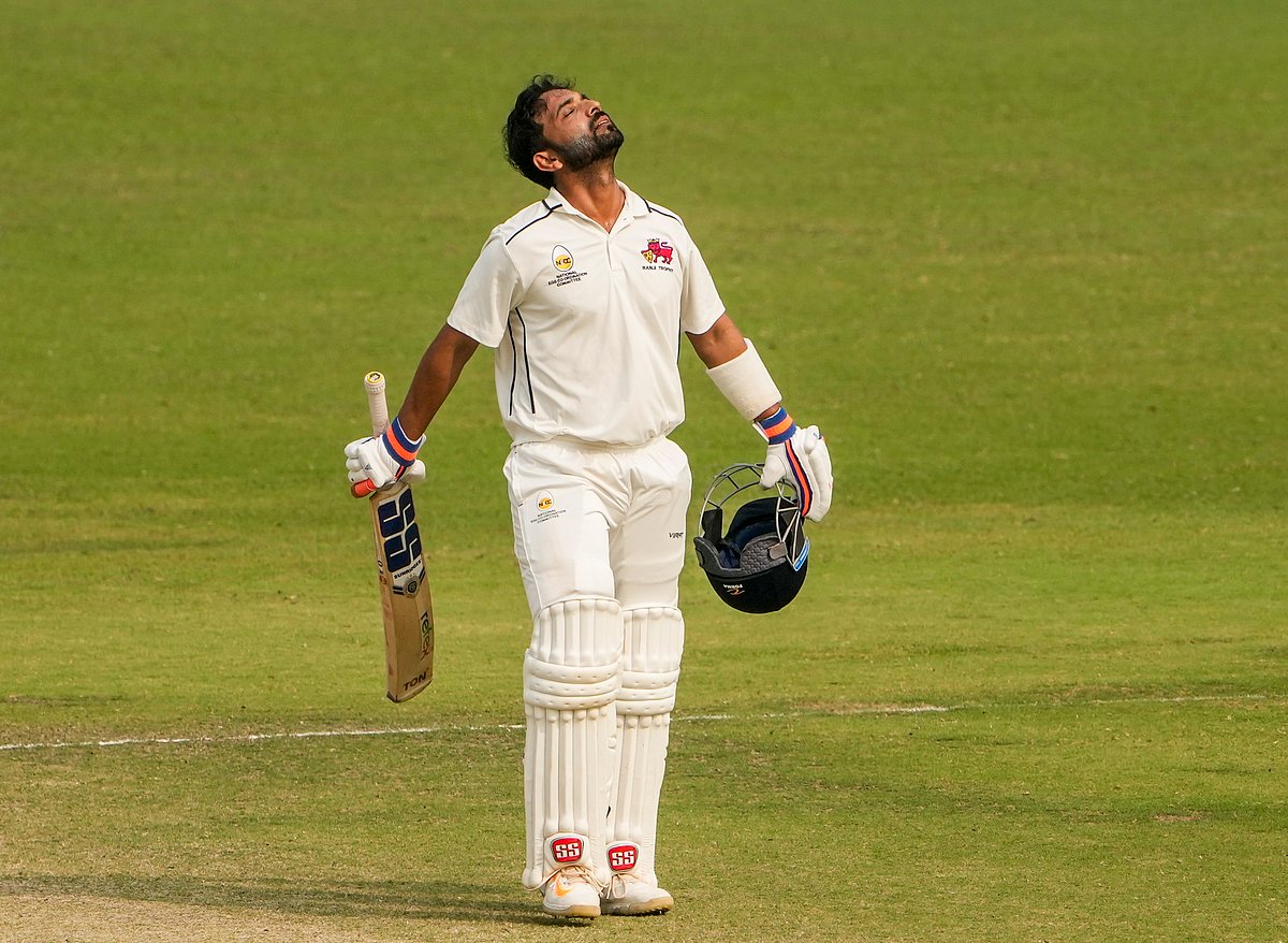 PTI/Swapan Mahapatra : Ajinkya Rahane.
