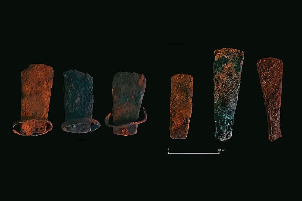 Iron chisels, as published in a report of the Tamil Nadu government