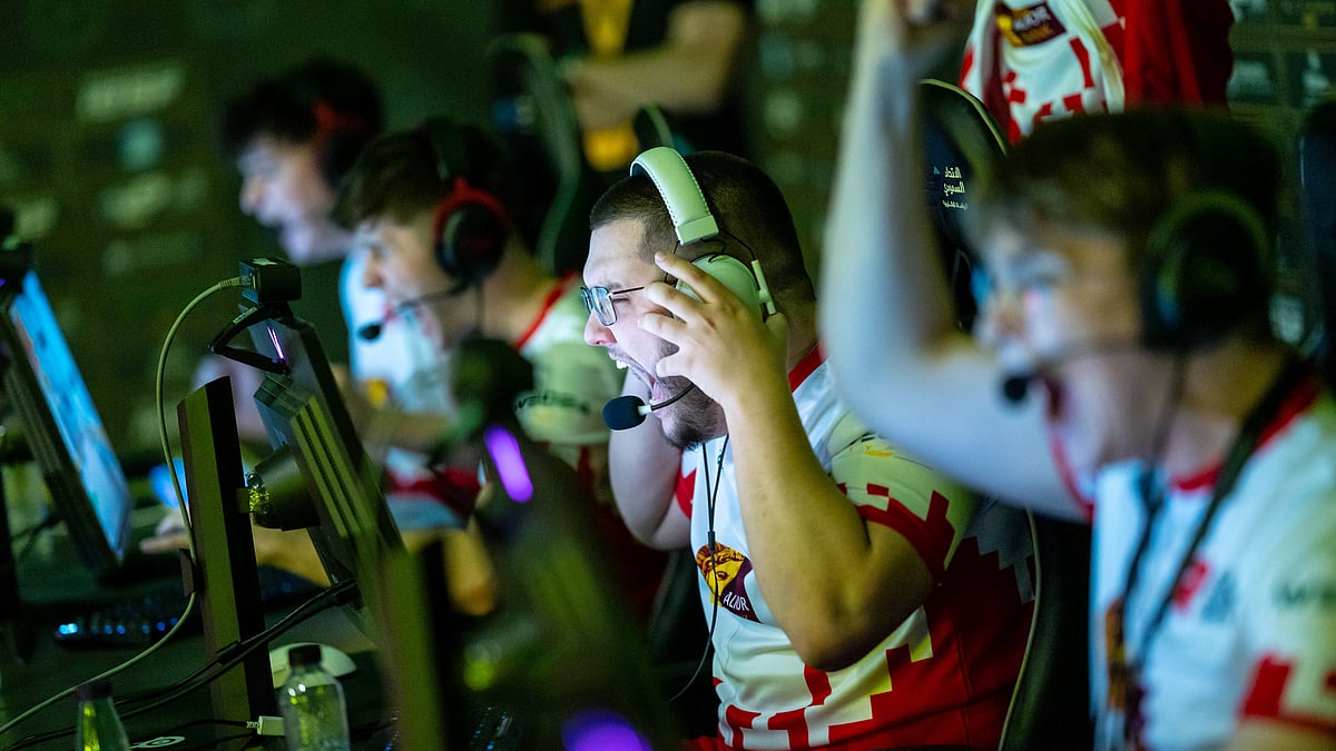 X | @iesf_official : Representative image for Esports. 