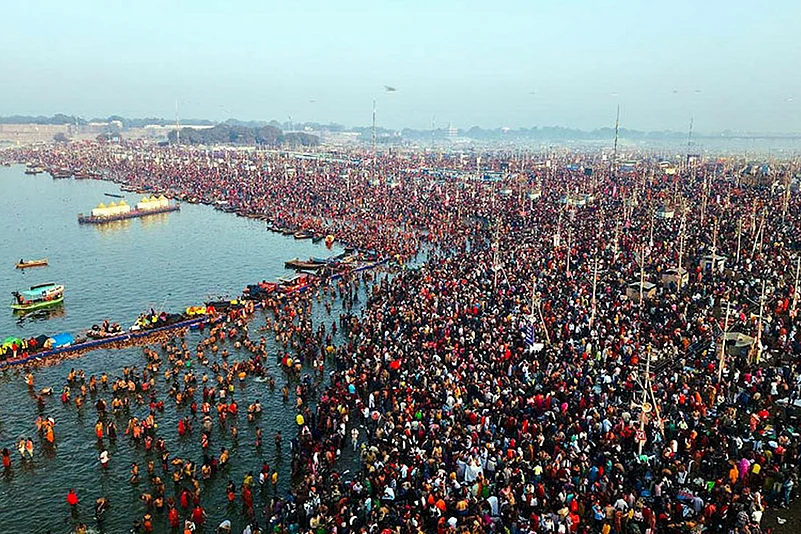 Maha Kumbh Mela 2025 Maghi Purnima Shahi Snan at Triveni Sangam in Prayagraj