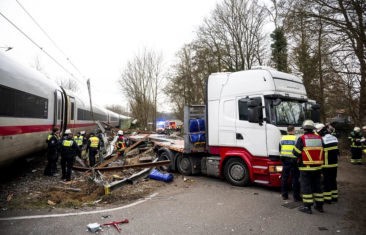 AP : Visual of Germany's train-truck collision