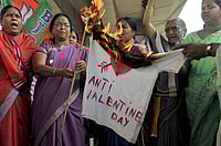NOAH SEELAM/AFP via Getty Images : BJP members during a protest to denounce Valentine's Day in Hyderabad.