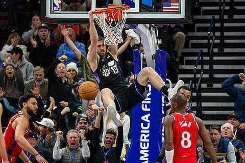NBA Basketball Game: Los Angeles Clippers vs Utah Jazz