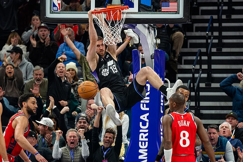 NBA Basketball Game: Utah Jazz vs Los Angeles Clippers