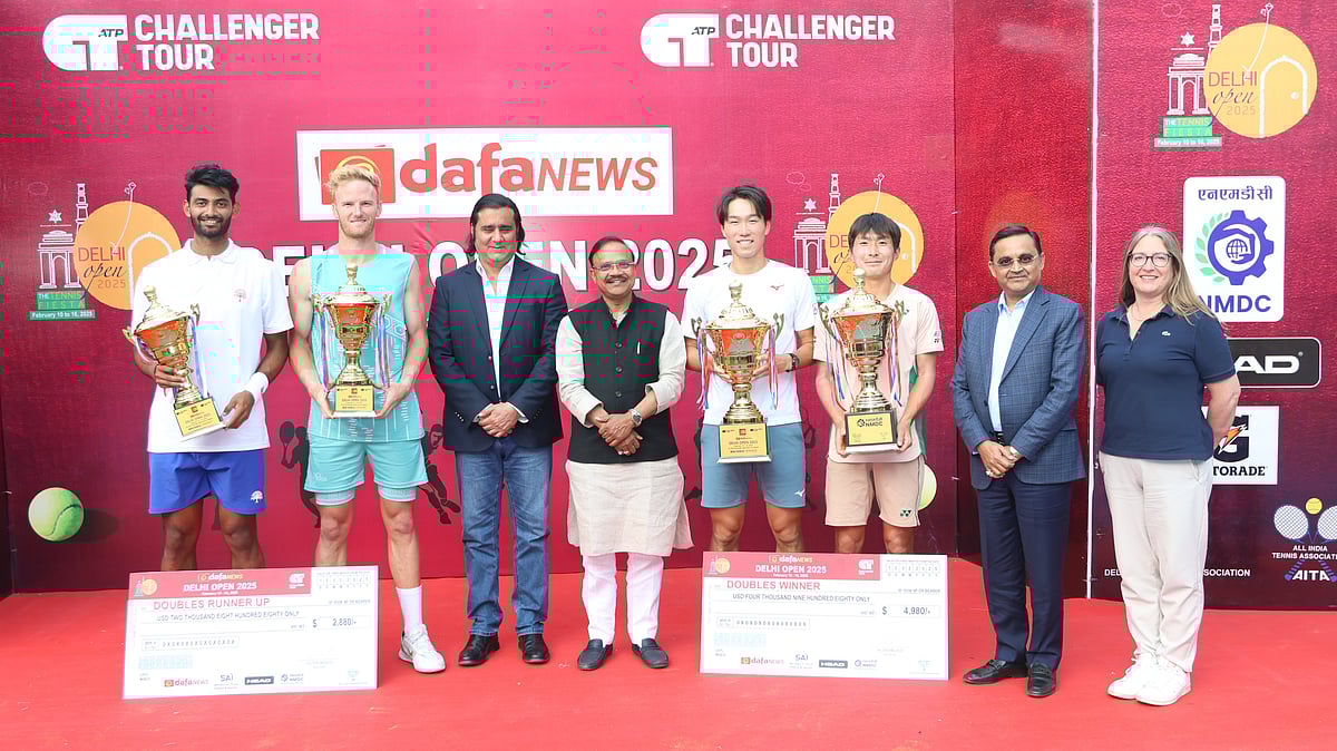 Special Arrangement : L-R N. Poonacha (IND), C.J. Lock (ZMB), Rohit Rajpal, DLTA President & Indian Tennis Team Captian, Anil Jain, AITA President, M. Imamura & R. Noguchi (JPN), Deepak Gupta, DLTA Secretary, A. Bees, ATP Supervisor