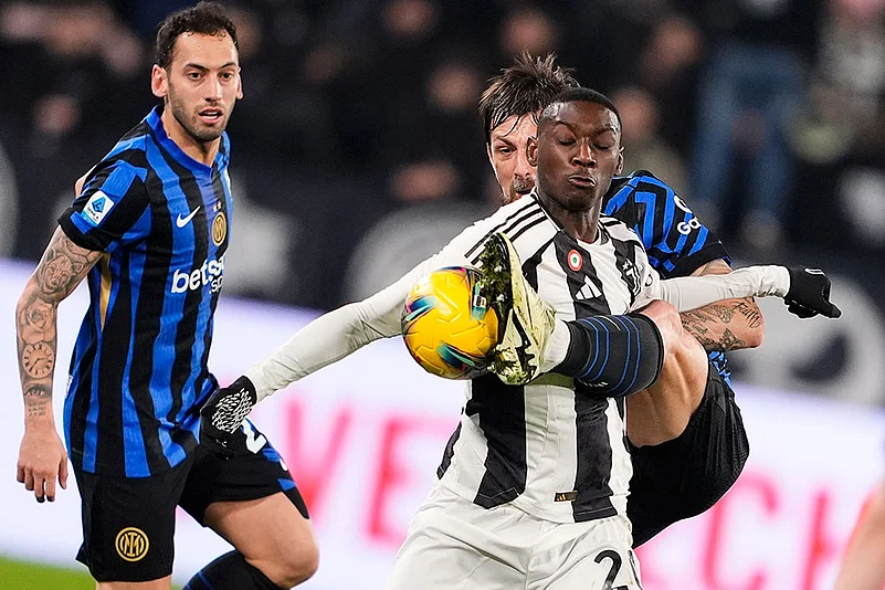 Serie A Soccer Match: Inter Milan vs Juventus