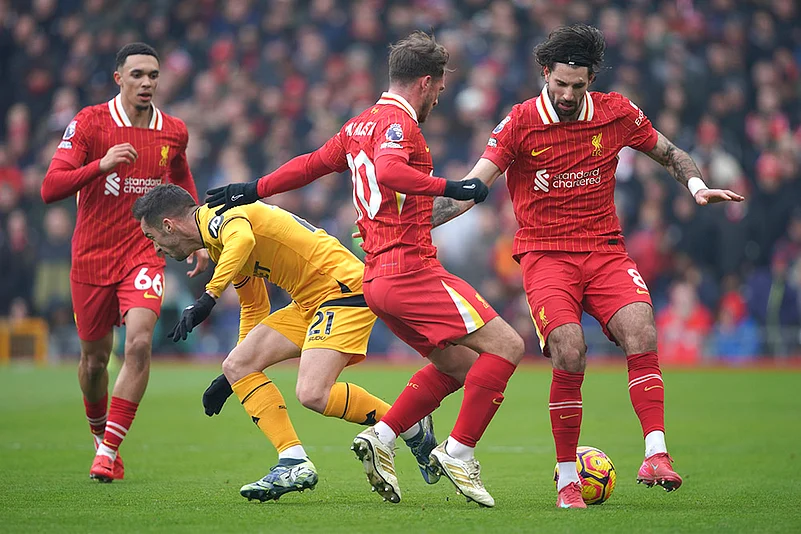 English Premier League soccer EPL football Liverpool vs Wolverhampton Wanderers: Pablo Sarabia