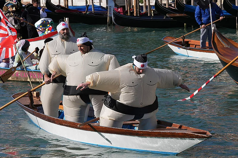 Italy Venice Carnival 2025_ The Carnival of Venice_5