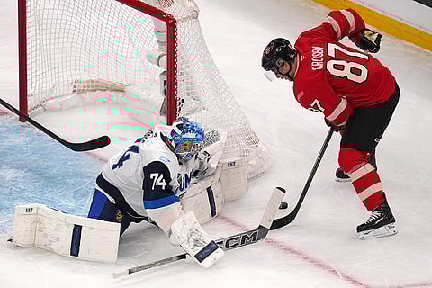 4 Nations Face-Off, Canada vs Finland: Finland goaltender Juuse Saros knocks the puck