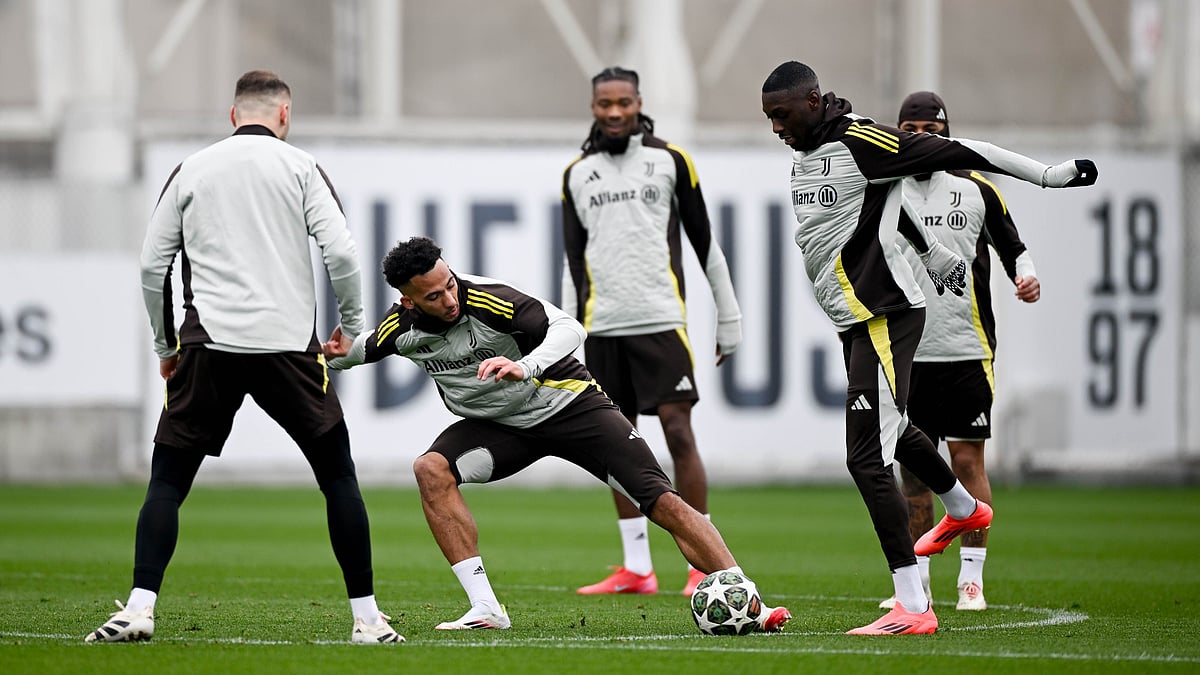 Photo: X | Juventus FC : Juventus FC players during a practice session.