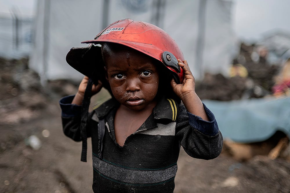 | Photo: AP/Moses Sawasawa : Congo Displacement Crisis