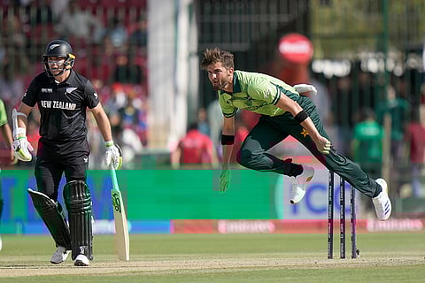 Champions Trophy 2025 Match 1, PAK vs NZ: Pakistan's Shaheen Shah Afridi, right bowls