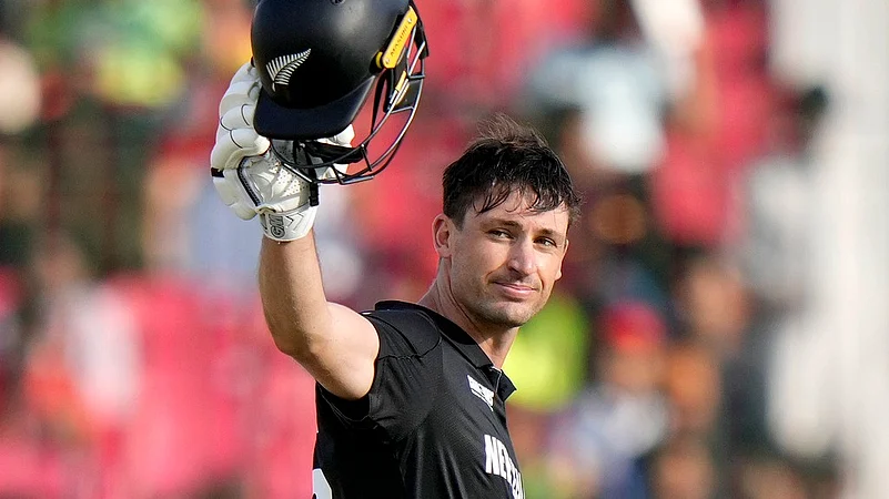 Pakistan Vs New Zealand-ICC Champions Trophy-Will Young