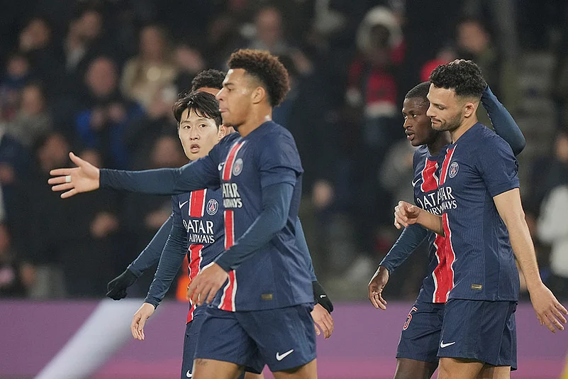 France Soccer Champions League: Brest vs Paris Saint-Germain