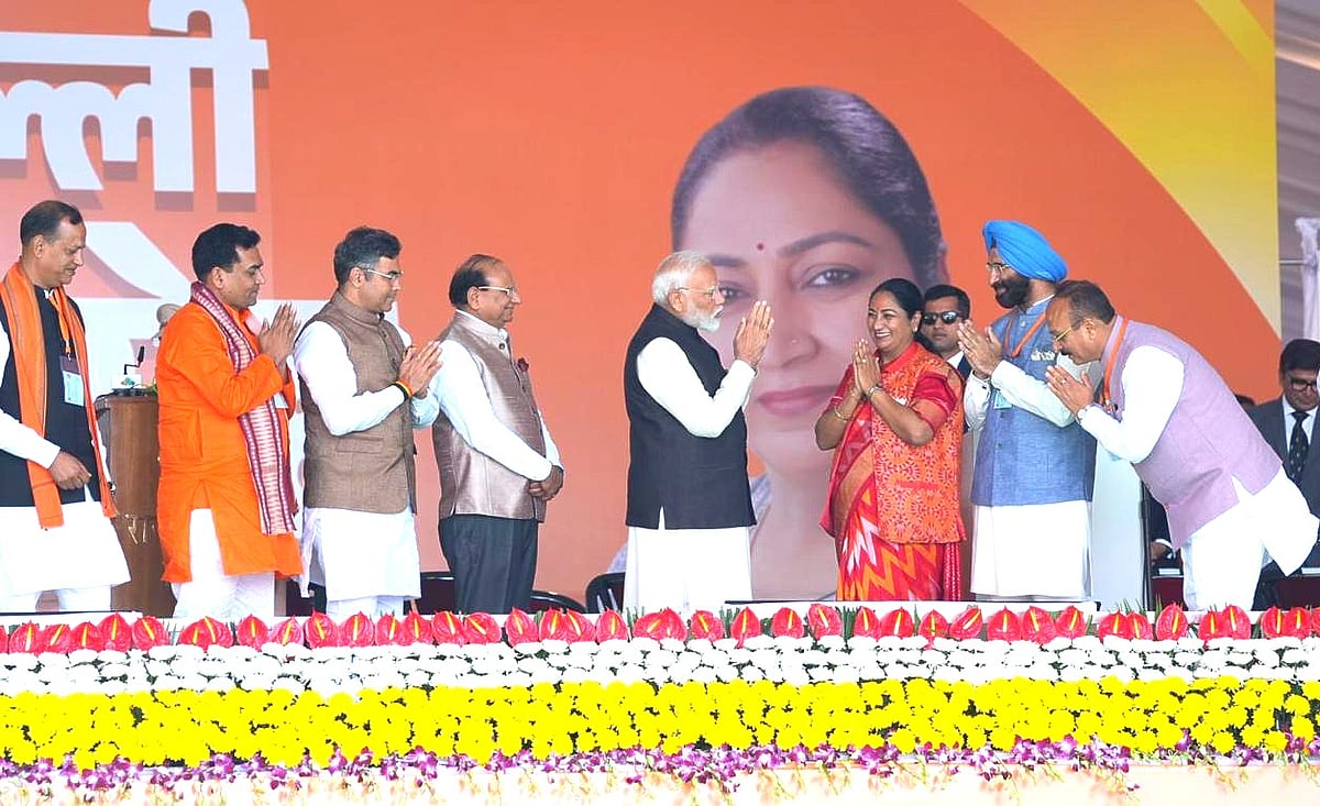 Tribhuvan Tiwari/Outlook India : Rekha Gupta sworn in as Delhi chief minister, six other ministers also take oath of office.